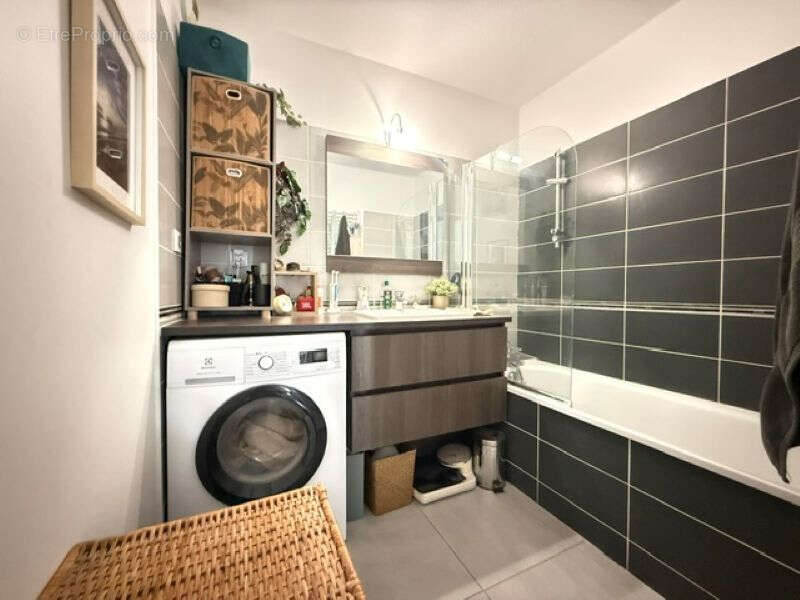 Appartement Juvignac 3 pièce(s) 57 m2+ Terrasse 31m²+place de parking - photo 7