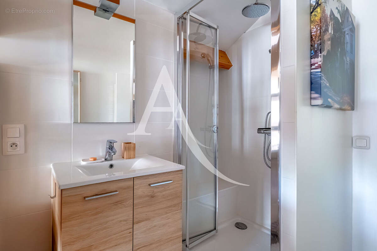 Maison à LIMEIL-BREVANNES