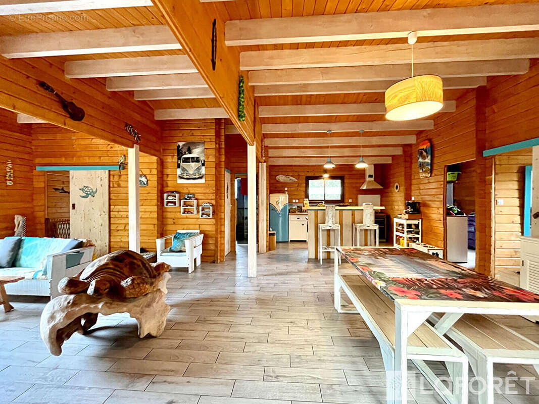 Maison à SAINT-MAGNE