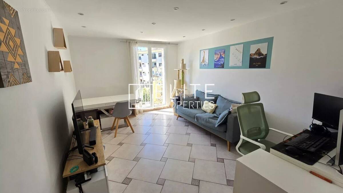 Appartement à LE CANNET