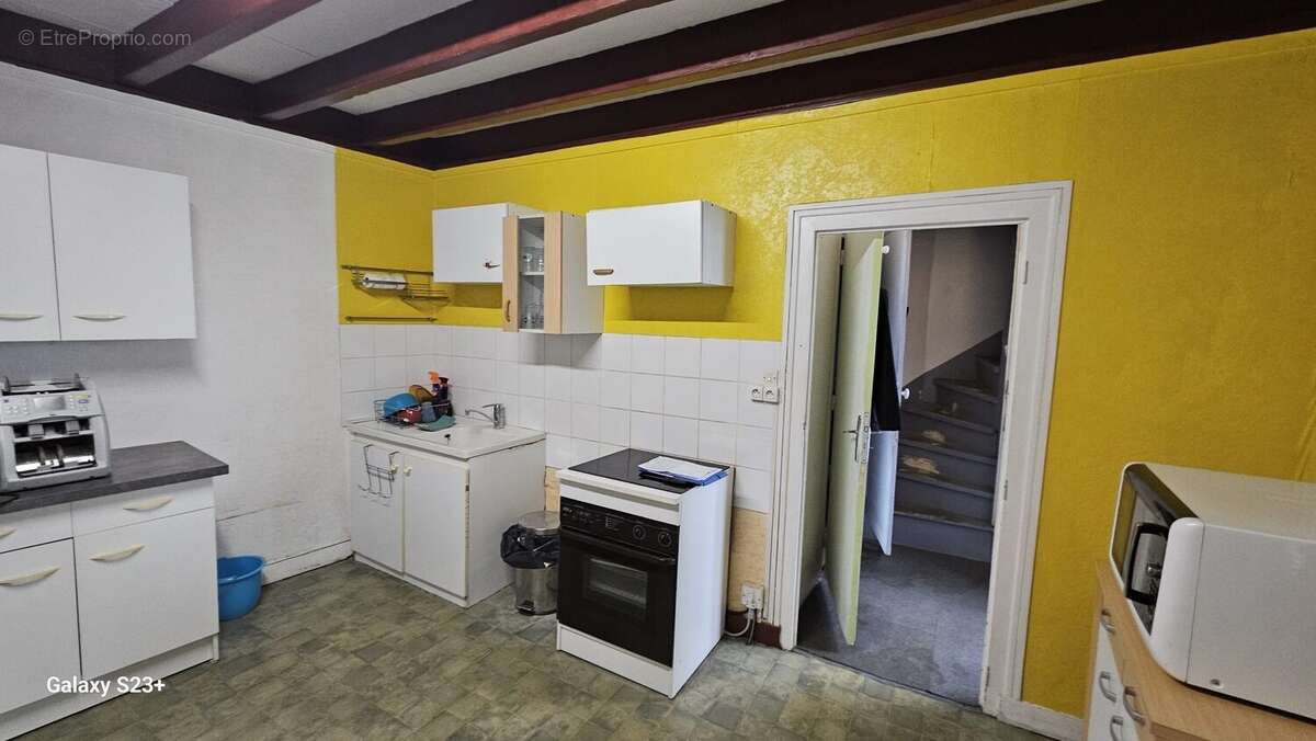 Appartement 145 m² à Niort  - photo 8