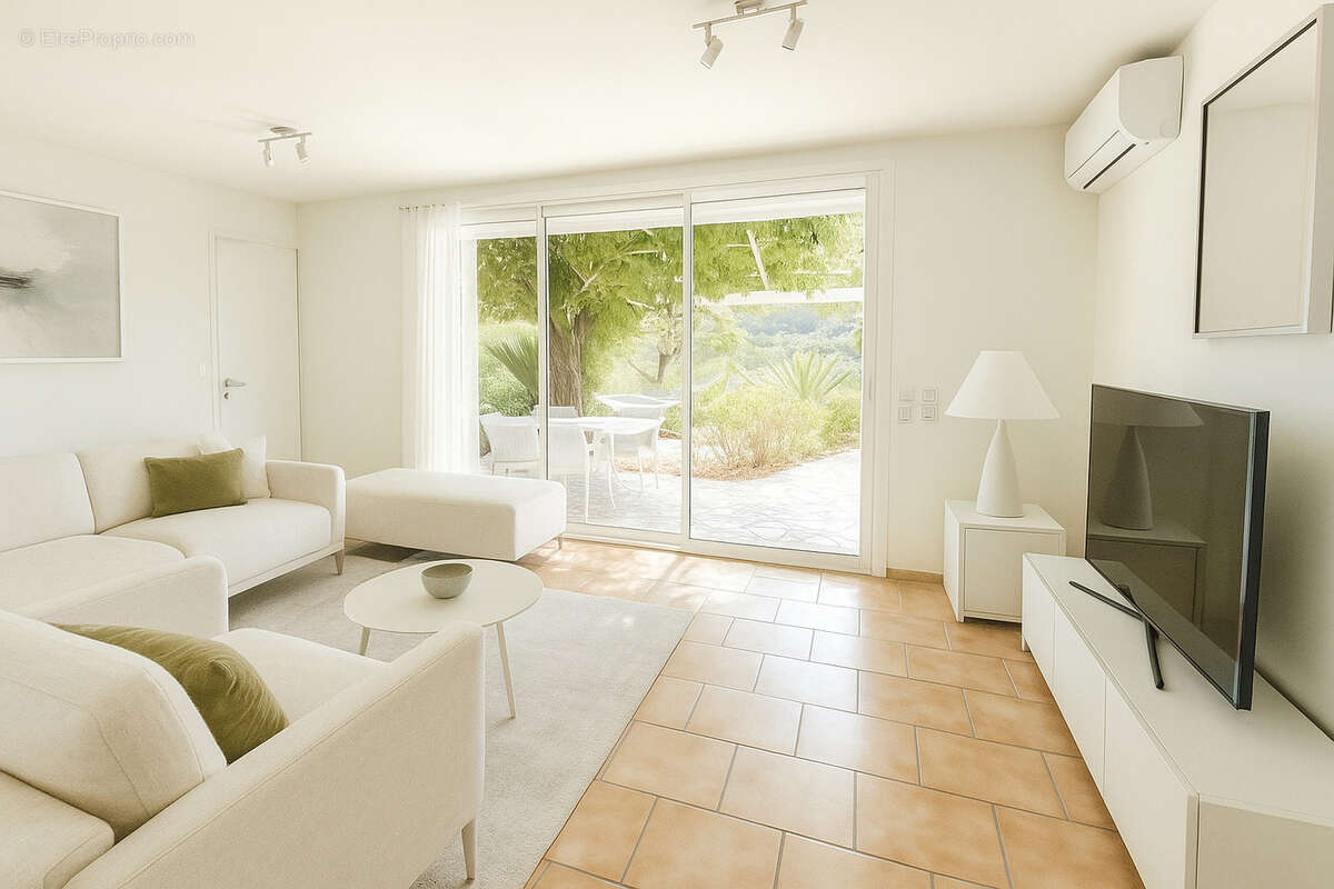 Maison à LA LONDE-LES-MAURES