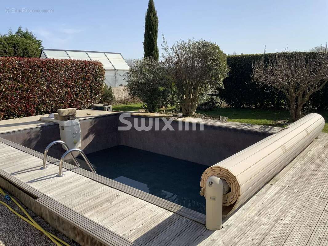 Maison à MONT-SOUS-VAUDREY