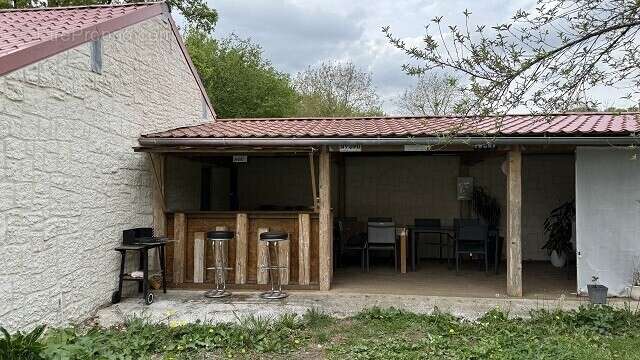 Maison à RESSONS-SUR-MATZ