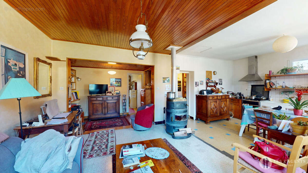 Maison à CHAMPAGNIER