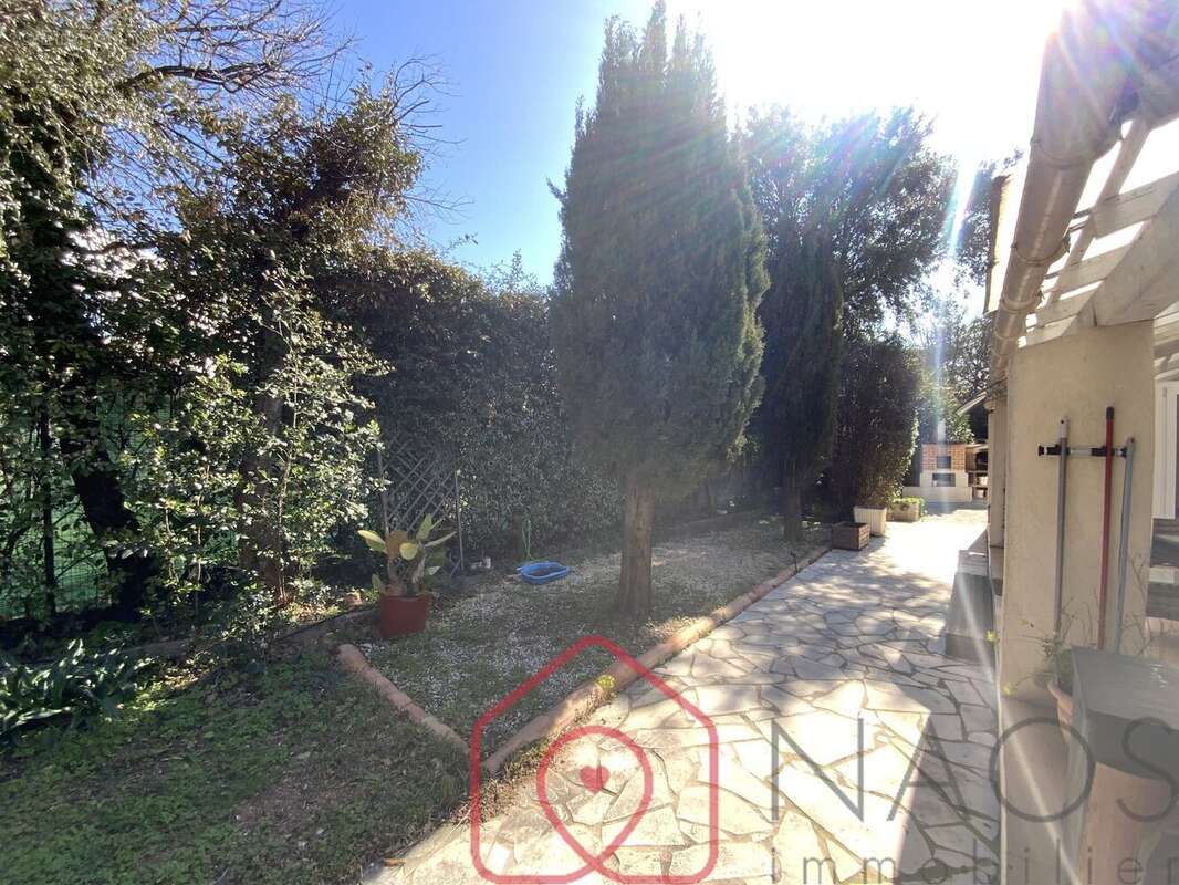 Maison à FREJUS