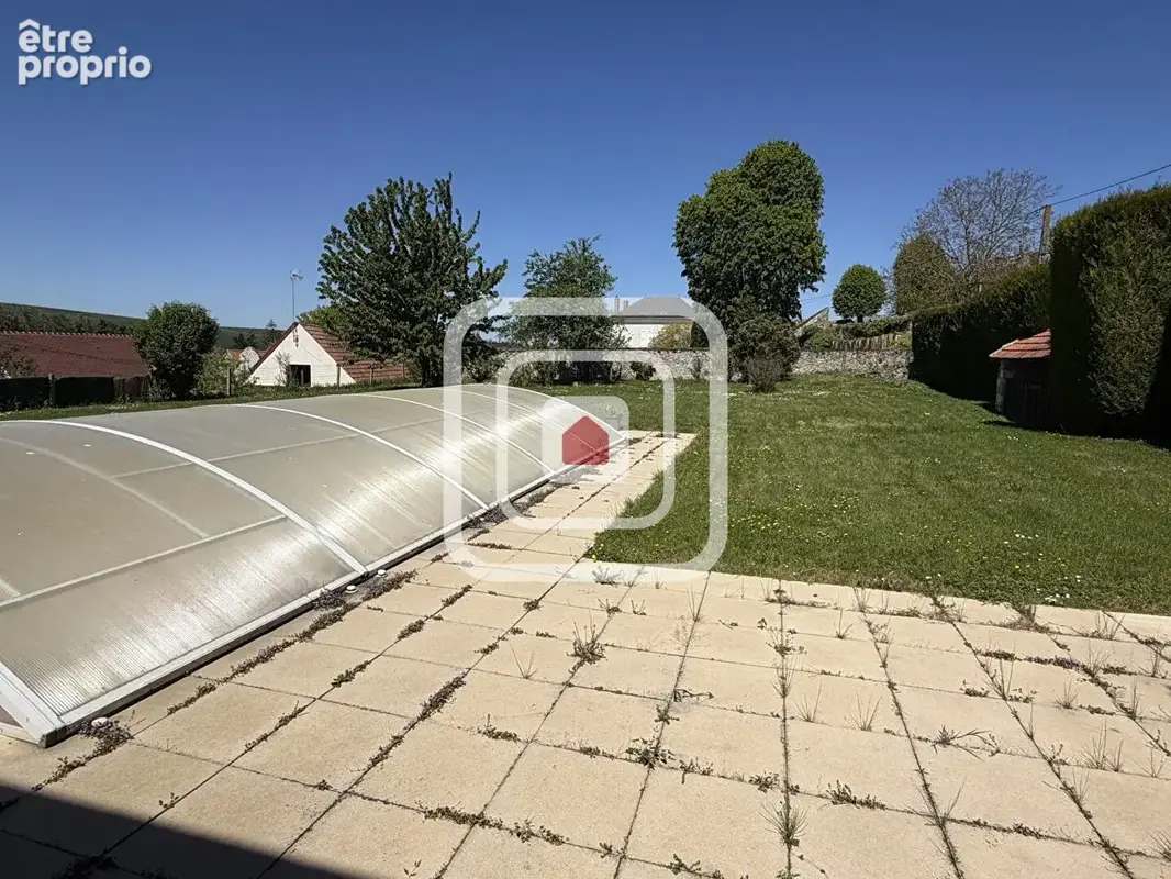 Ensemble immobilier de 278 m² avec jardin, piscine et dépendances - photo 30