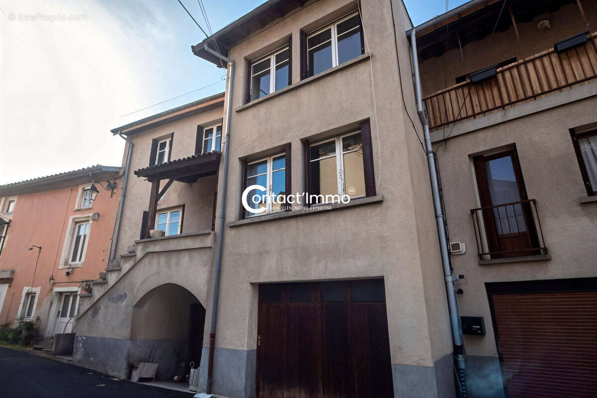 Maison à CHATEAUGAY