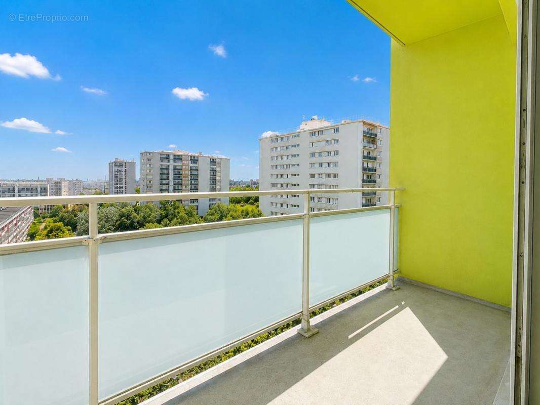 Appartement à RIS-ORANGIS