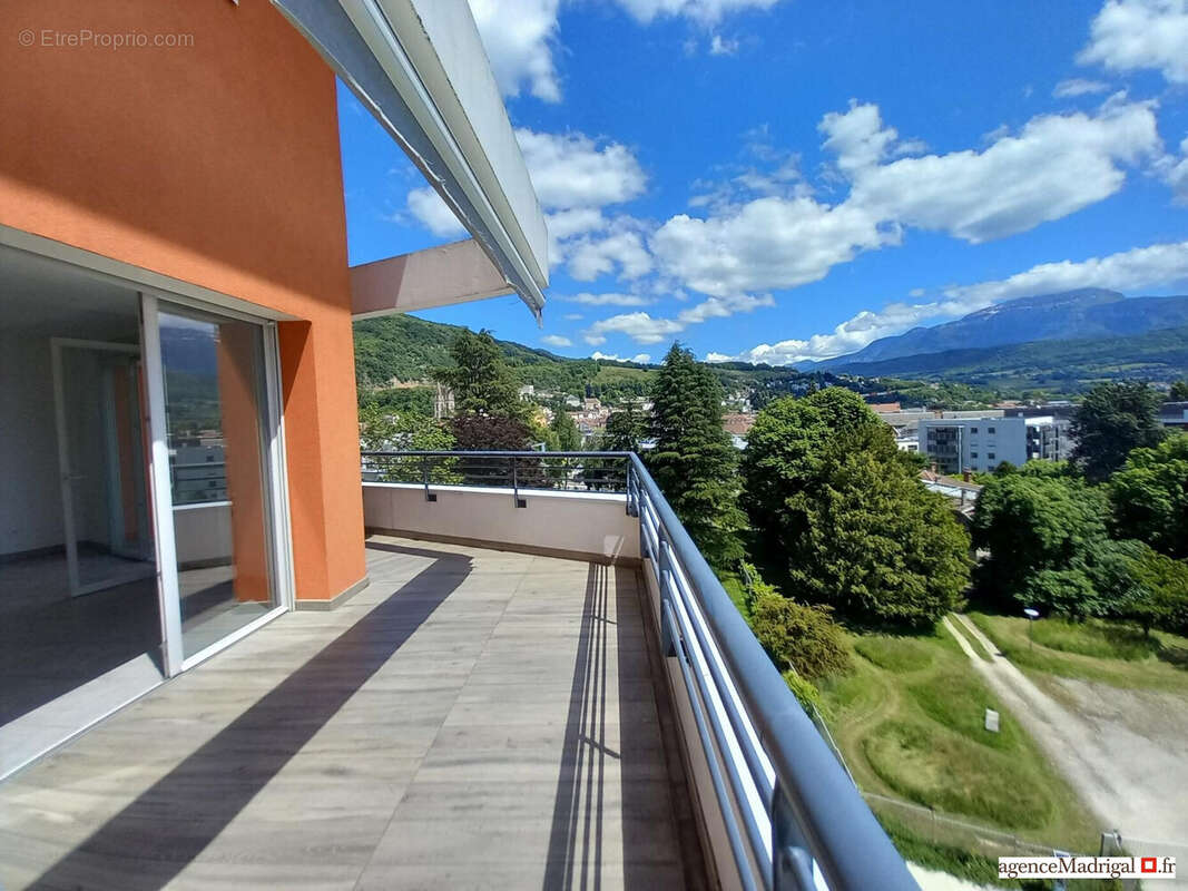 Appartement à VOIRON