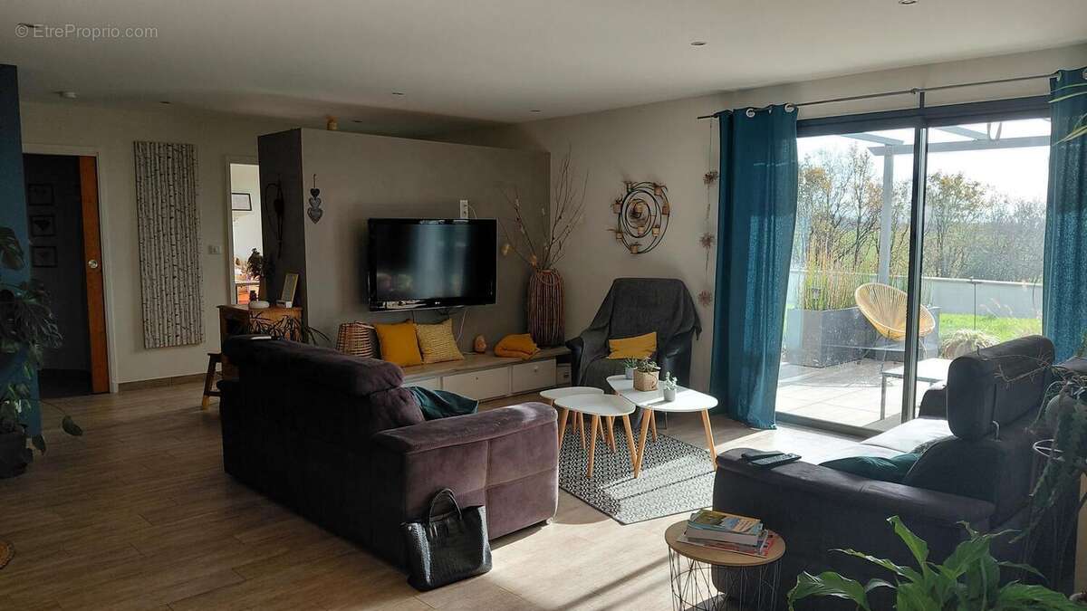 Photo 7 - Maison à CHARLIEU