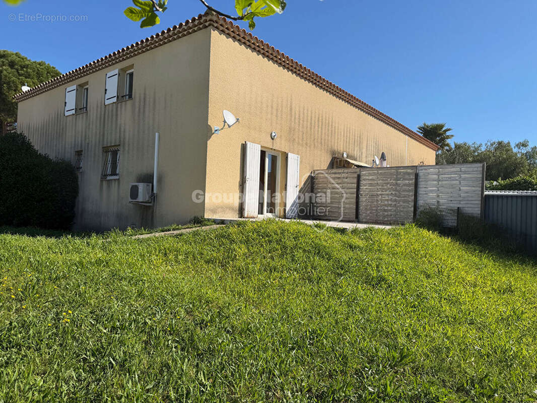 Appartement à CLARENSAC