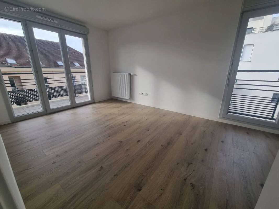 Appartement à PLAISIR