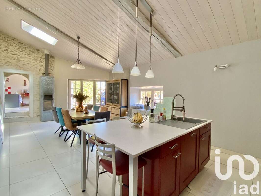 Photo 2 - Maison à VOUVANT