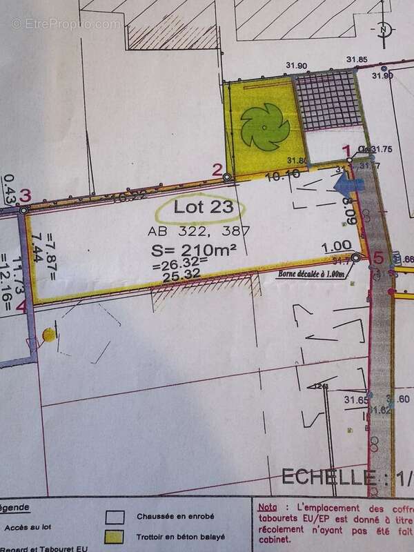 Terrain à LES SORINIERES