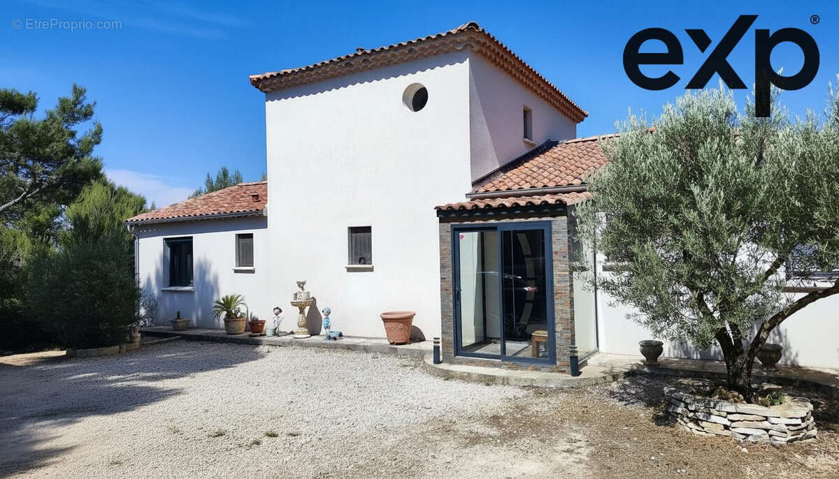 Maison à PLAN-D'AUPS-SAINTE-BAUME