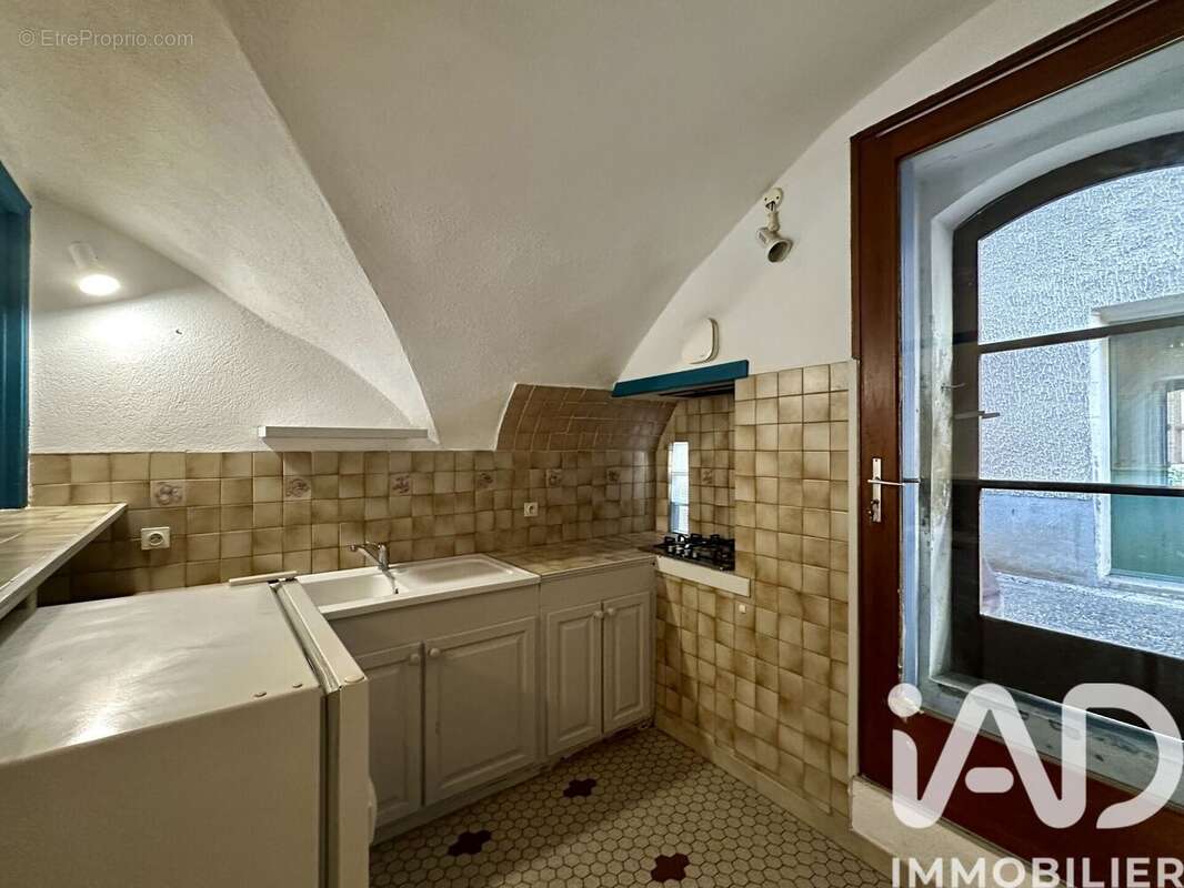 Photo 4 - Maison à SAINT-SATURNIN-DE-LUCIAN