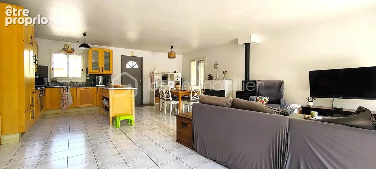 Magnifique Villa de 5 pièces , sur Saint-Chamas , au  bord de l'étang de Berre ,au calme - photo 10