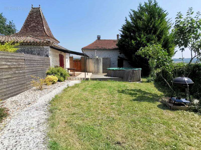 Maison à CAZIDEROQUE