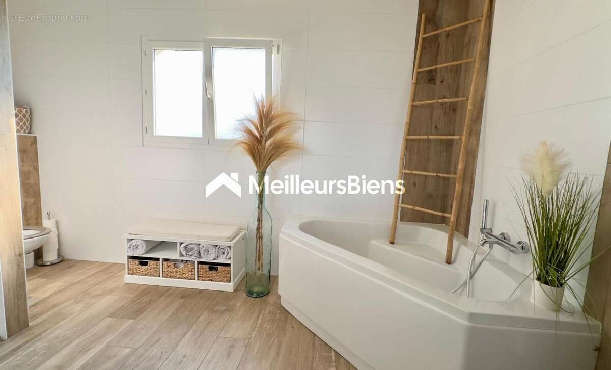spacieuse maison T7 avec piscine  grand garage - photo 8