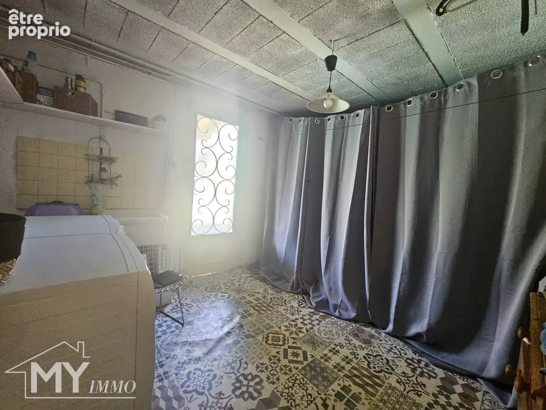 PINEUILH – Maison familiale avec piscine, spa et beaux espaces extérieurs - photo 13