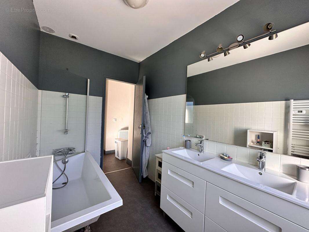 Maison à BON-ENCONTRE