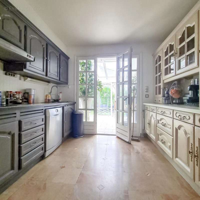 Maison à VILLIERS-SUR-MARNE