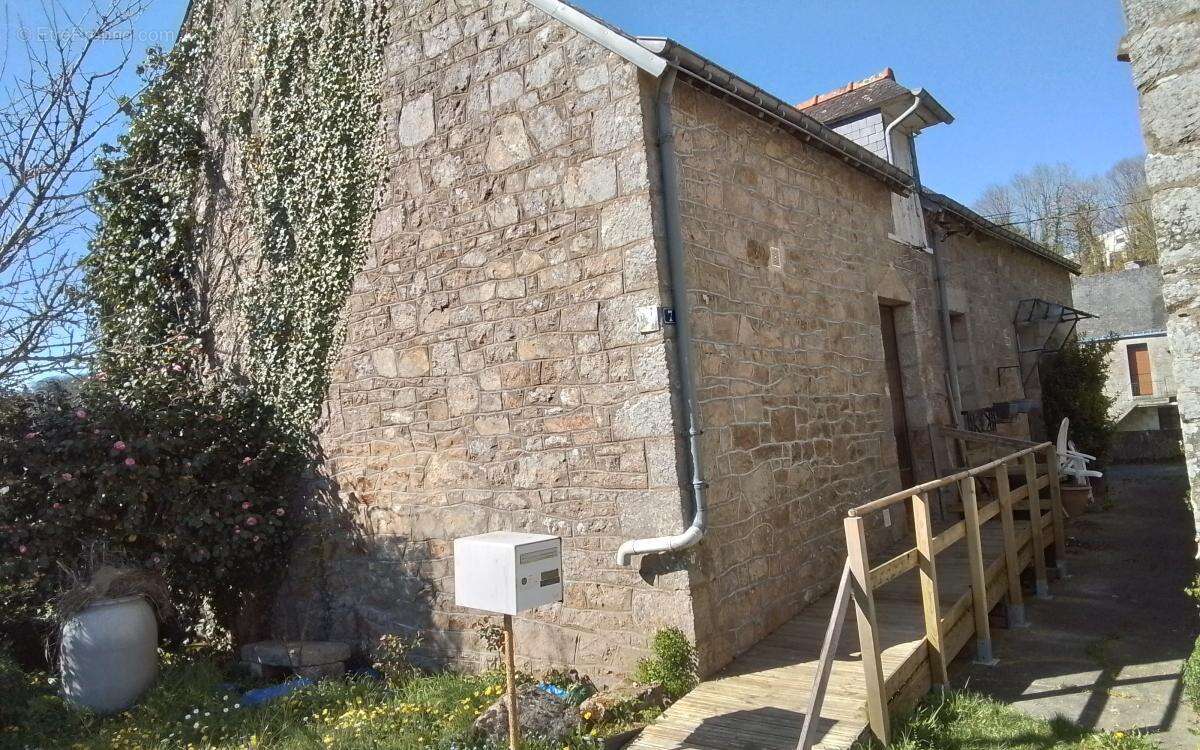 Maison à GUEMENE-SUR-SCORFF