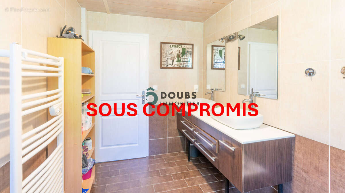 Maison à PLAIMBOIS-DU-MIROIR