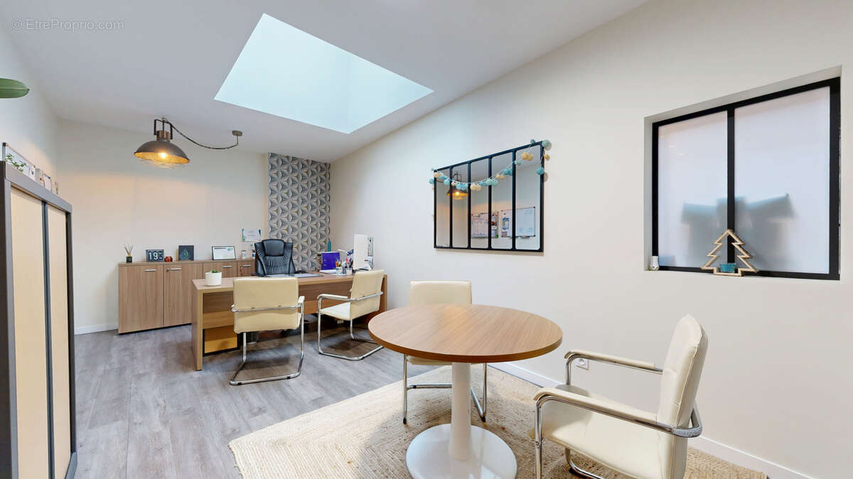 Commerce à AVRANCHES