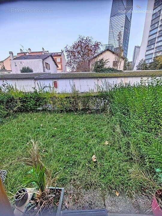 Appartement à PUTEAUX