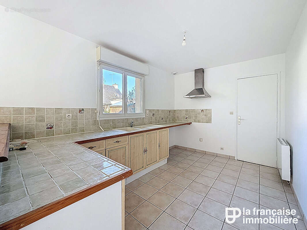 Maison à SAINT-AUBIN-DU-CORMIER