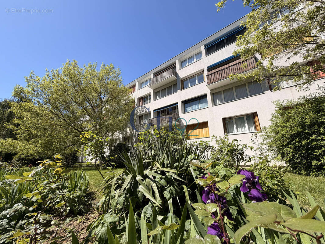 Appartement à CHATILLON