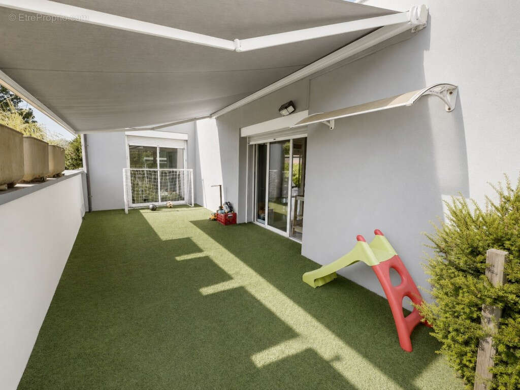 01640 saint-jean-le-vieux   maison d’architecte 150 m2   4 chambres   piscine - photo 3