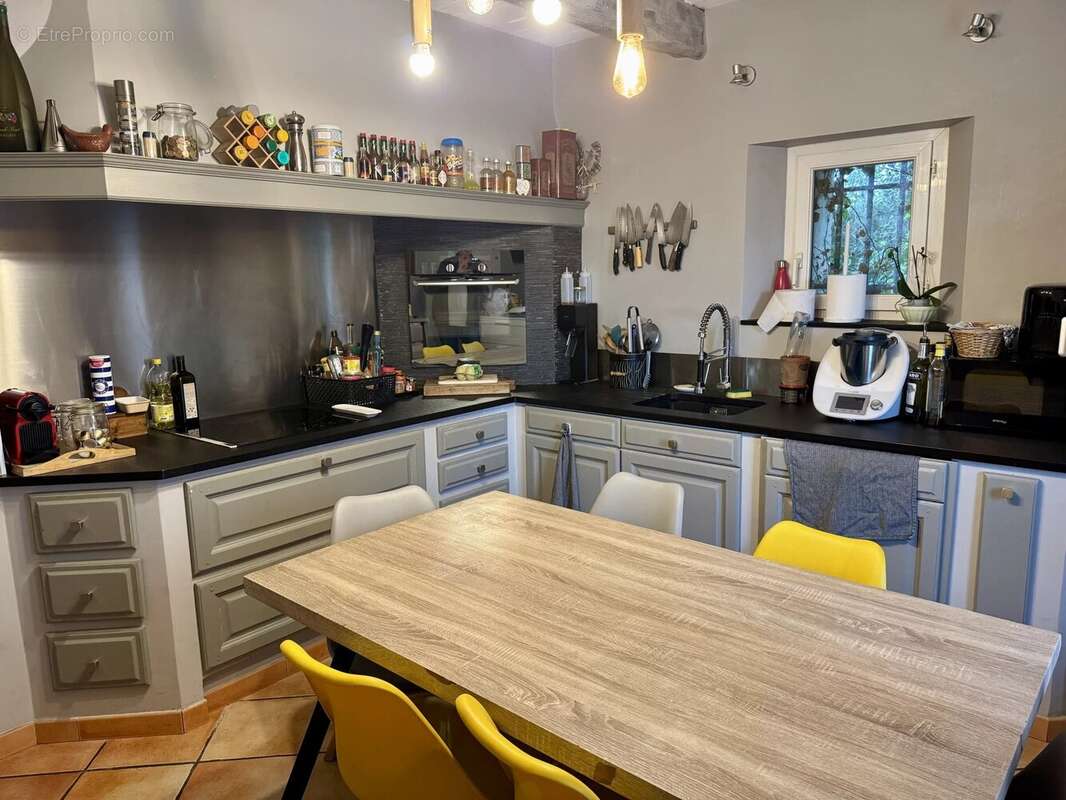 Maison à SALON-DE-PROVENCE