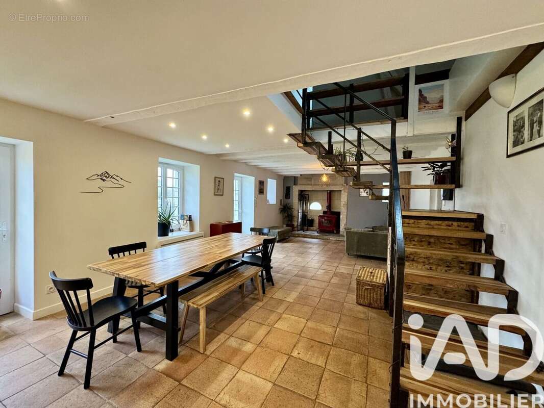 Photo 4 - Maison à RIGNY-USSE