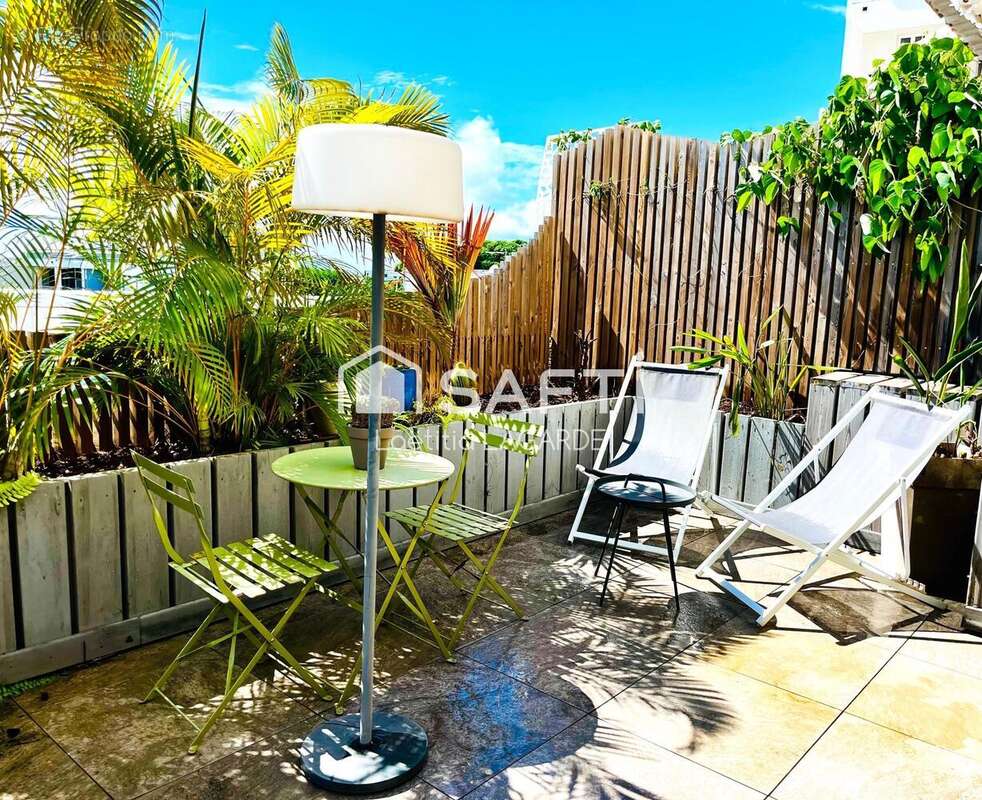 Photo 8 - Appartement à SAINT-DENIS