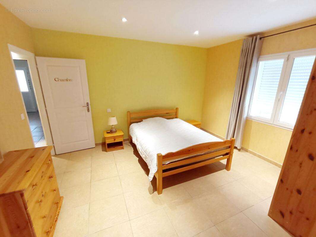 Maison à CAUDIES-DE-FENOUILLEDES