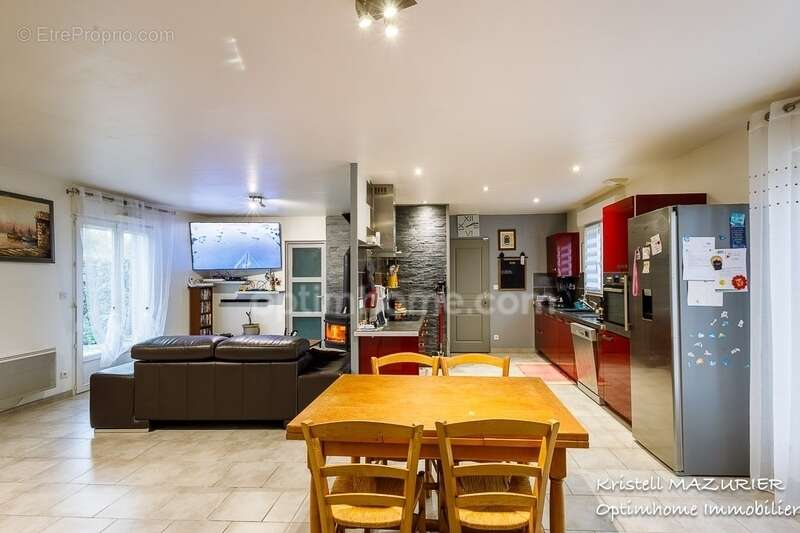 Maison à SAINT-LEONARD