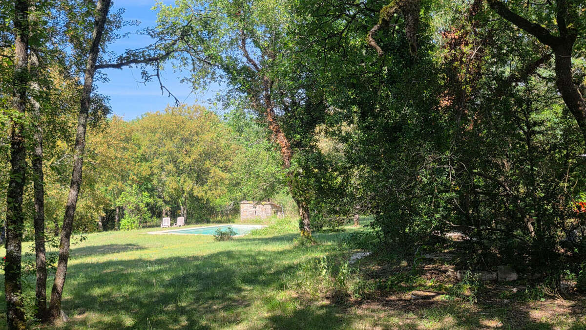 "Havre de paix" Maison avec piscine sur 3 hectares - photo 16