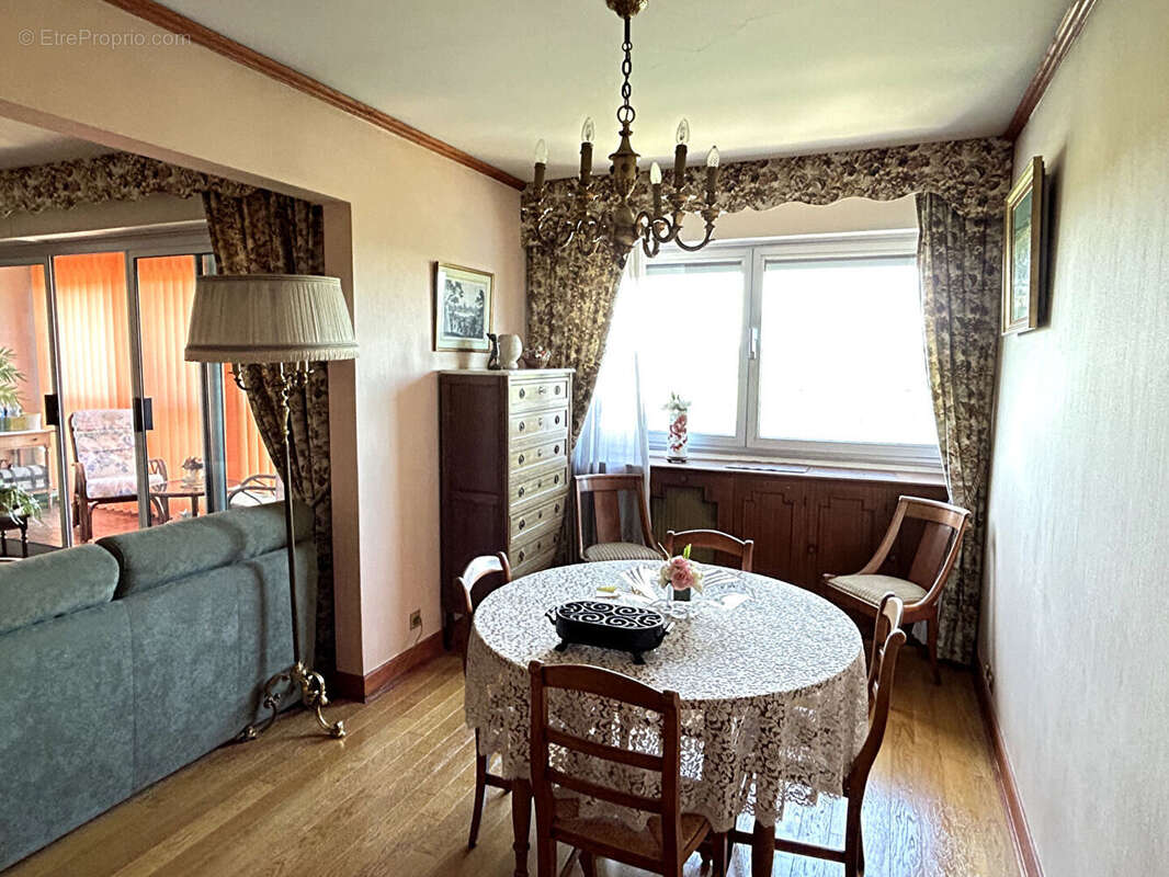 Appartement à JUVISY-SUR-ORGE