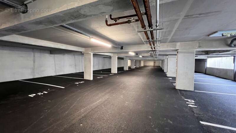 QUIMPER (29) ERGUE ARMEL - Appartement T4 de 95 m² habitables – Terrasse de 48 m² – Parking souterrain - photo 7