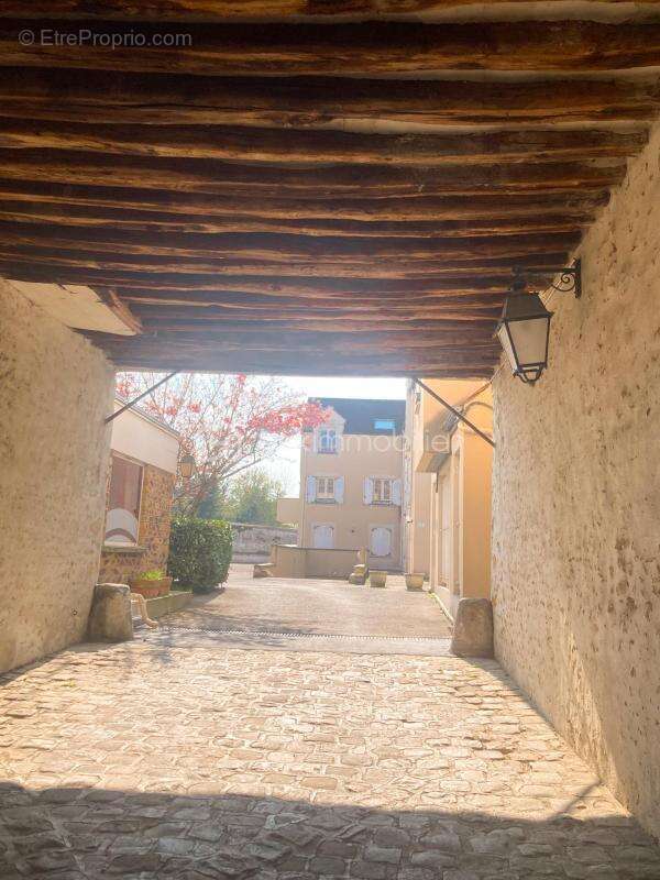 Appartement à MENNECY