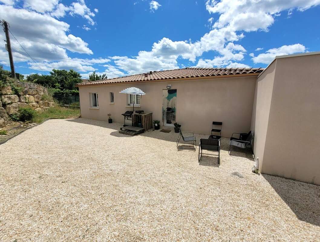 Maison à SAINT-PRIVAT-DES-VIEUX