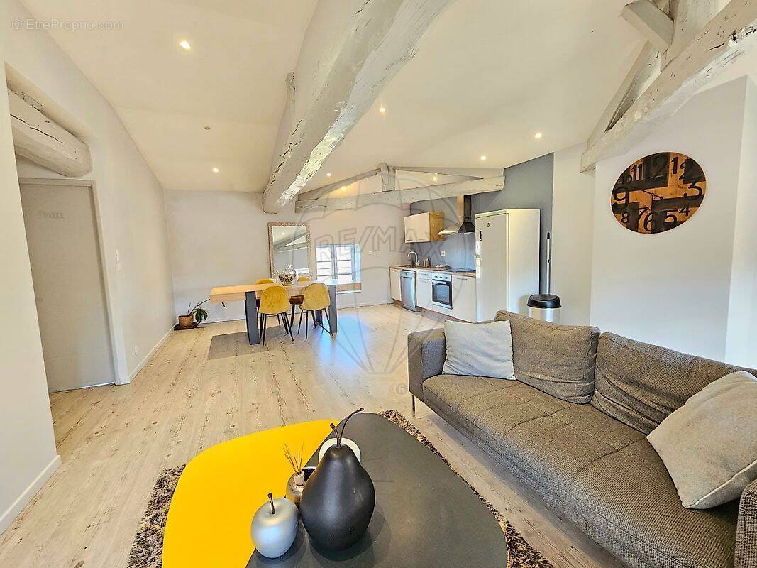 Appartement à POMMIERS