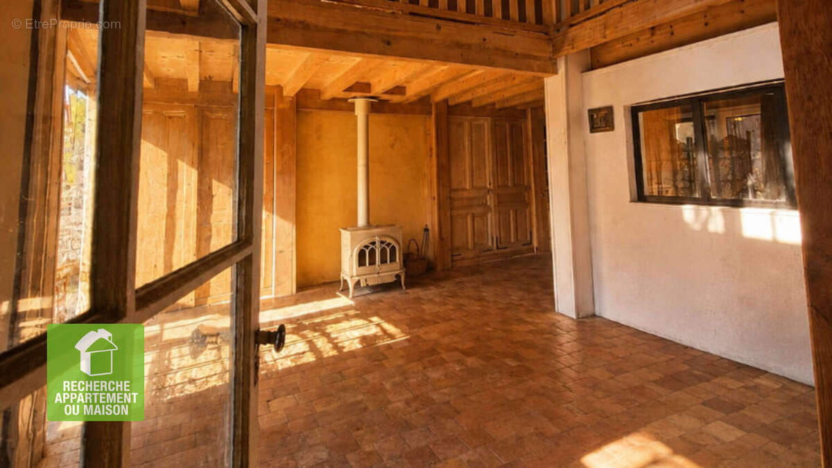 Maison à LES AVENIERES