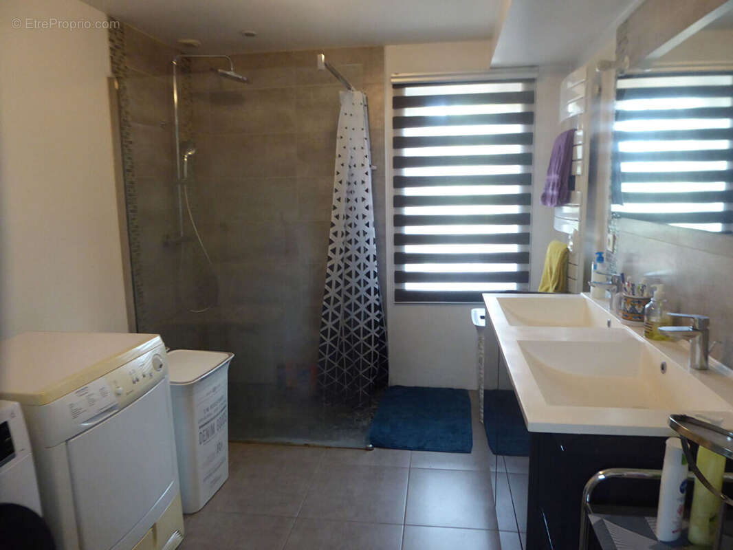 Maison à PONT-L&#039;EVEQUE