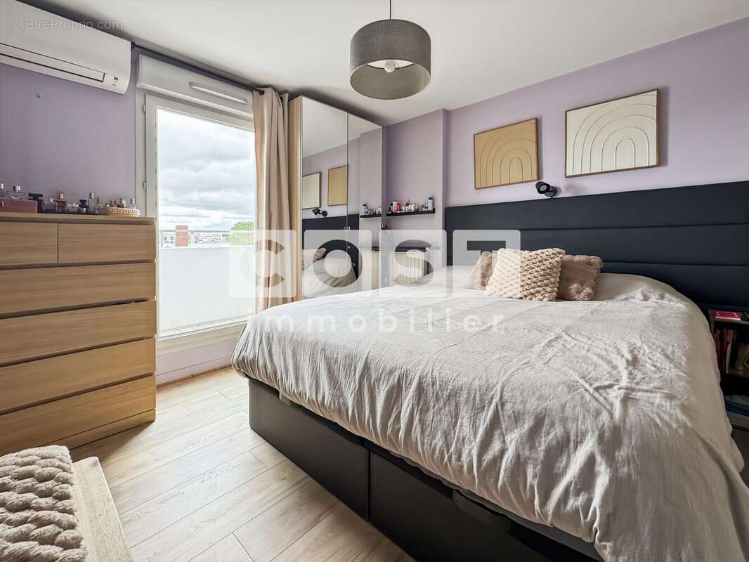 Appartement à GENNEVILLIERS