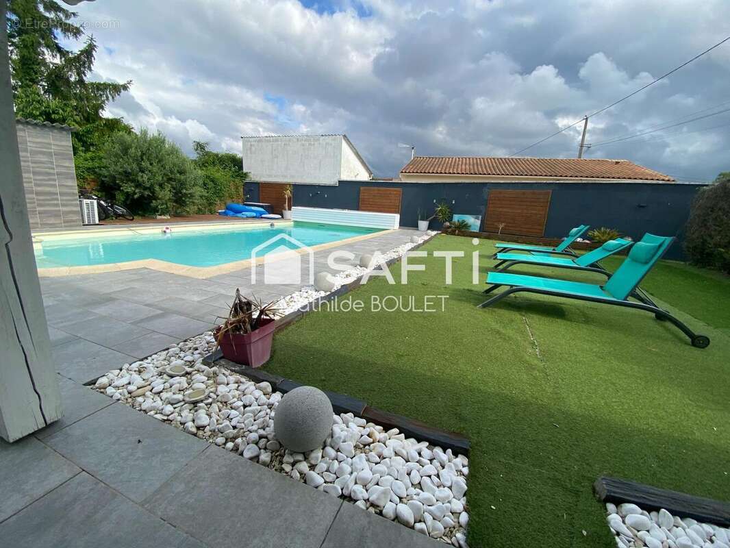 Photo 3 - Maison à SAINT-JEAN-D'ANGELY