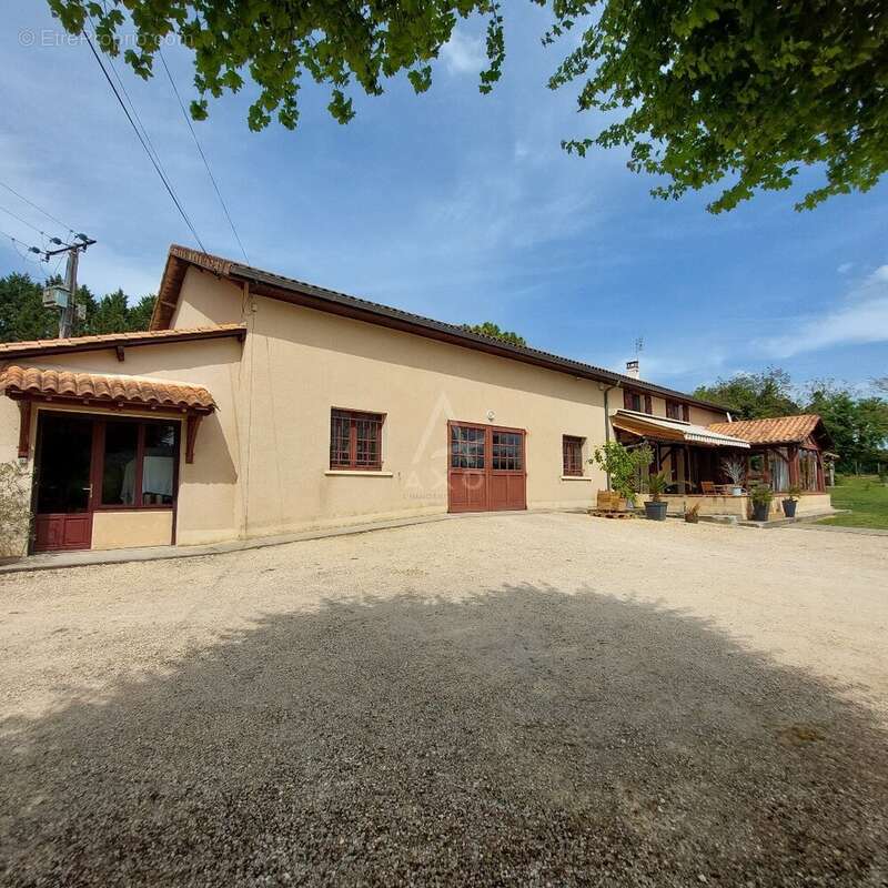 Maison à GRIGNOLS